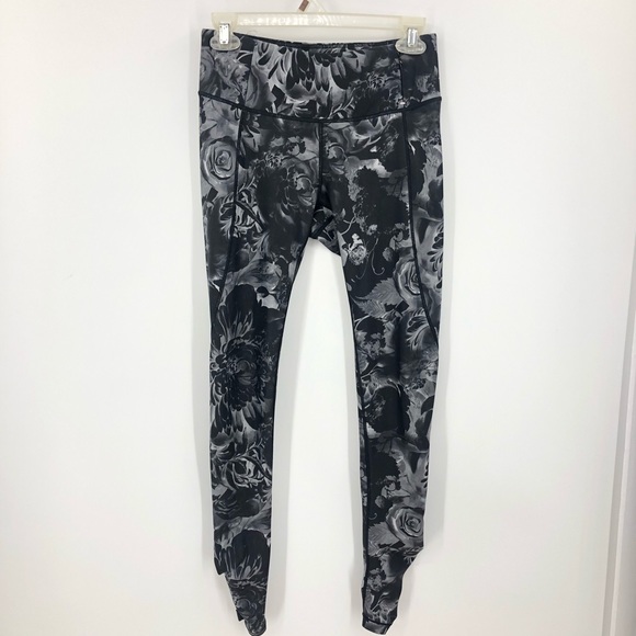 Calia by Carrie Underwood Leggings Dark & Stormy Leggings Size Small - Picture 2 of 9